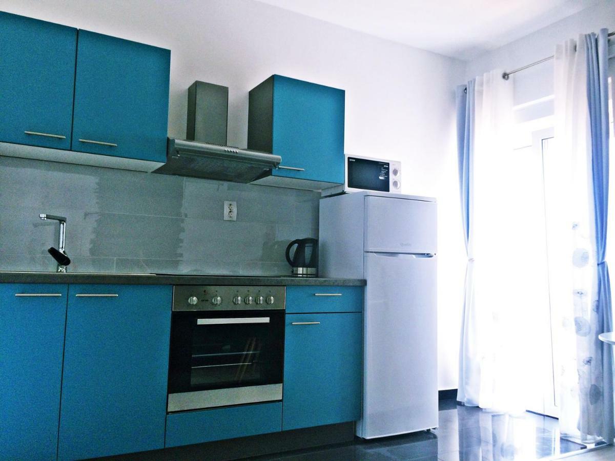 Ika Apartments Bibinje Bagian luar foto