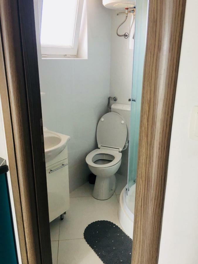 Ika Apartments Bibinje Bagian luar foto